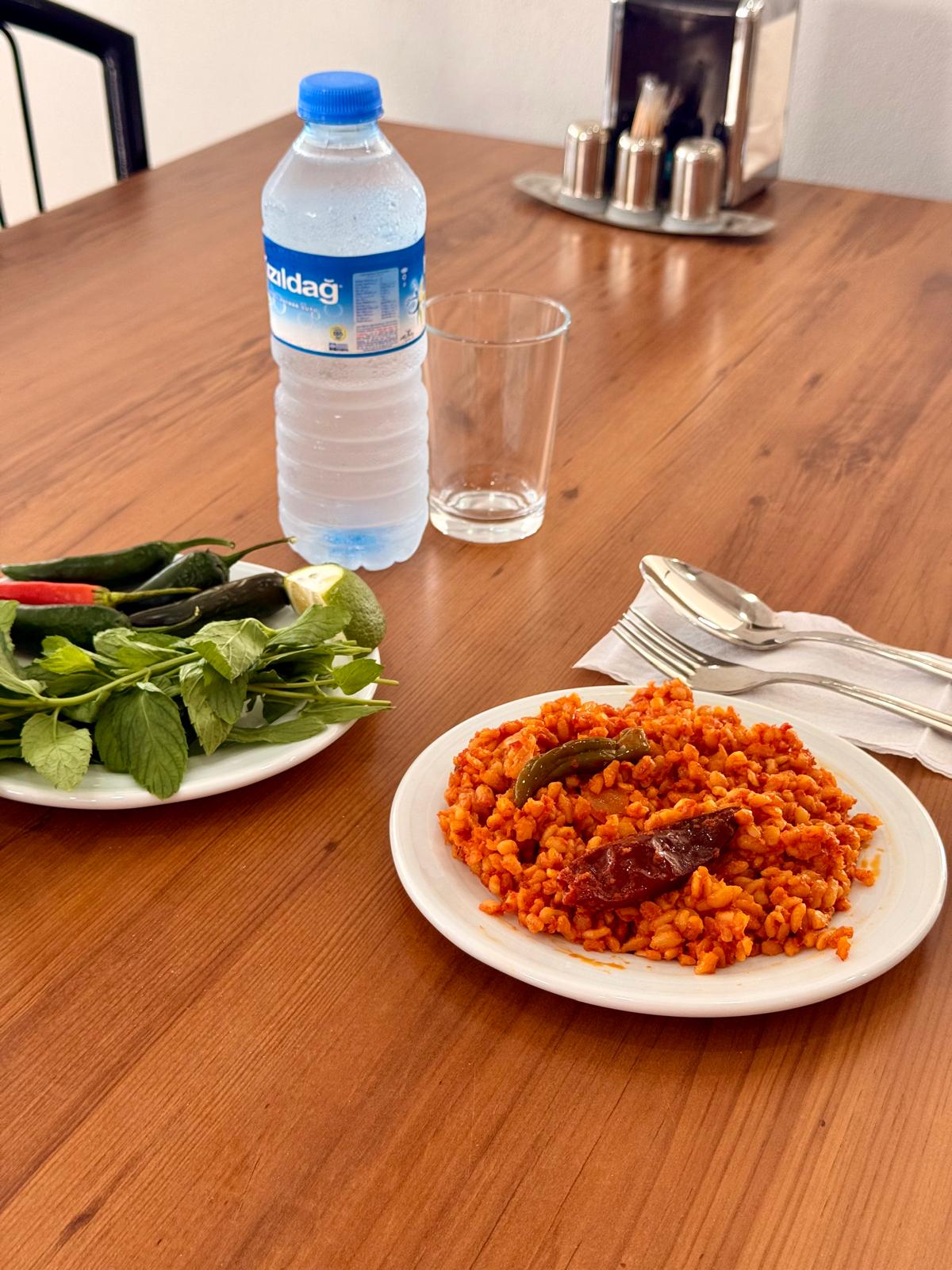 Salçalı Meyhane Pilavı
